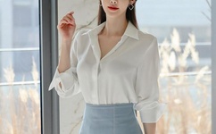 二次元丝袜足液体精子图片